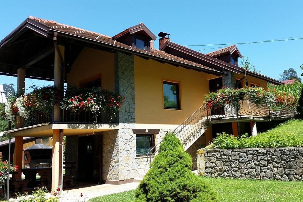 Holiday house with a parking space Jakovci Netreticki, Karlovac - 20279 photo 2
