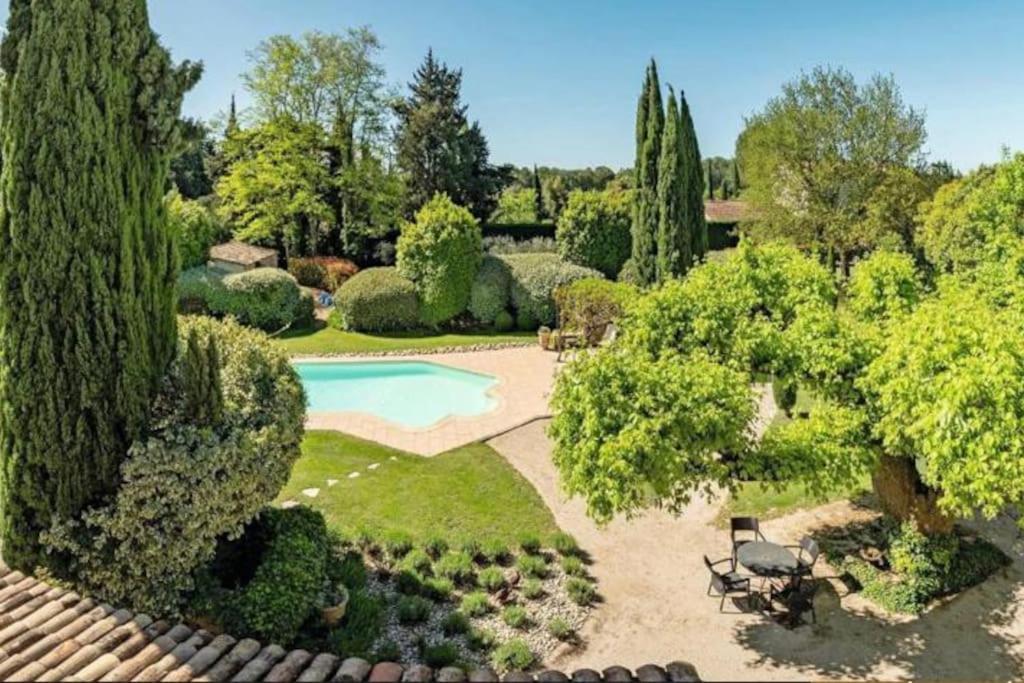 Luxueux Mas provençal avec piscine au pied du Mont Ventoux photo 4