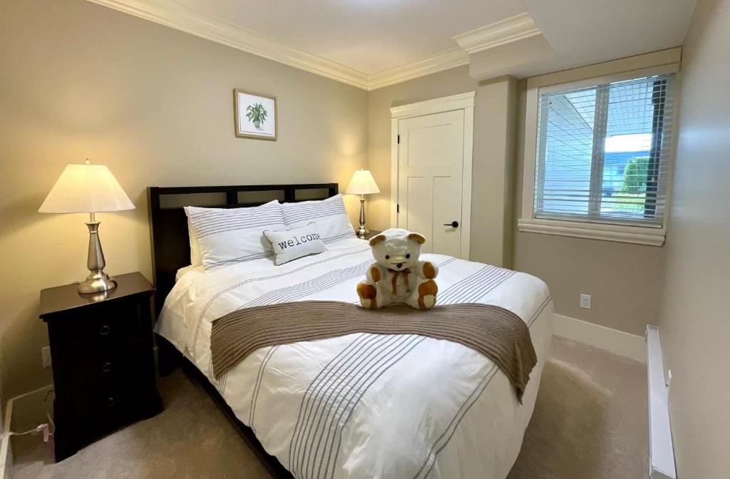 New two-bedroom legal suite with parking photo 4