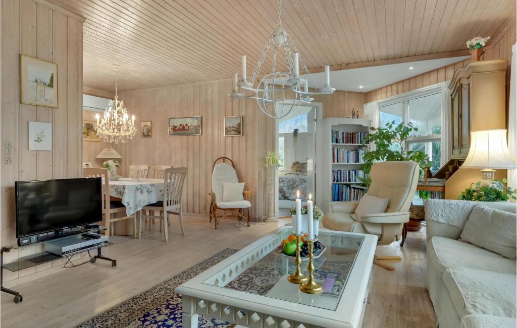 Beautiful Home In Hornbk With Sauna, Wifi And 2 Bedrooms photo 3