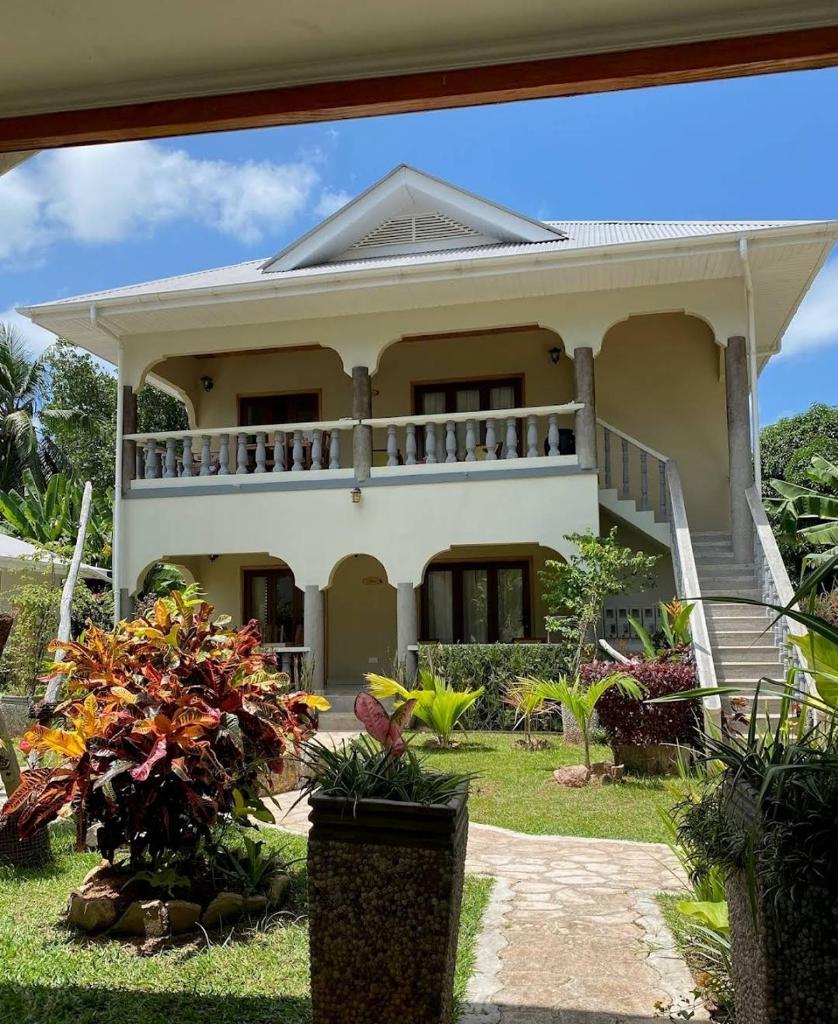 Maison Ed-Elle
