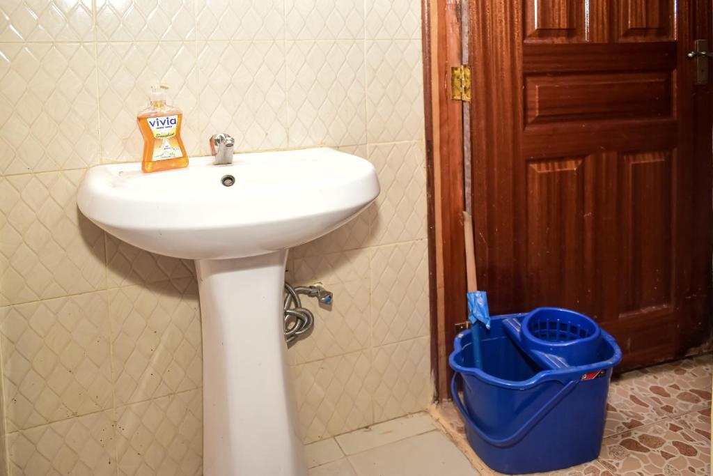Pazuri studios kisii photo 1
