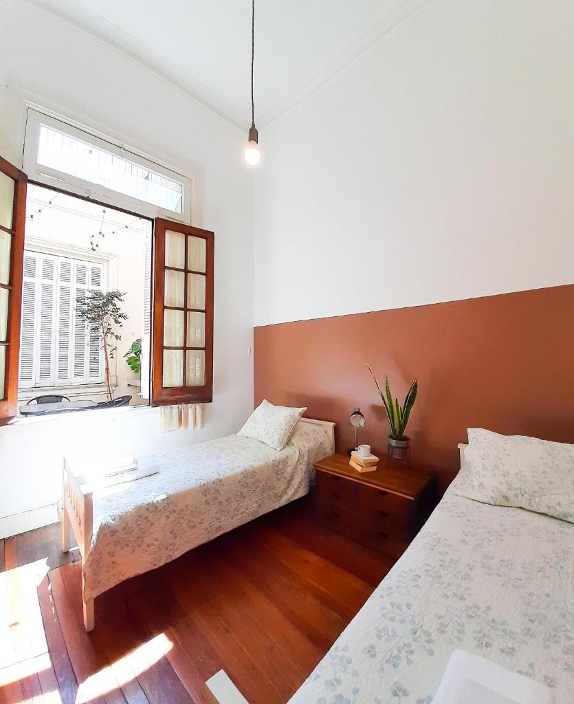 LOPEZ Hostel & Suites photo 1