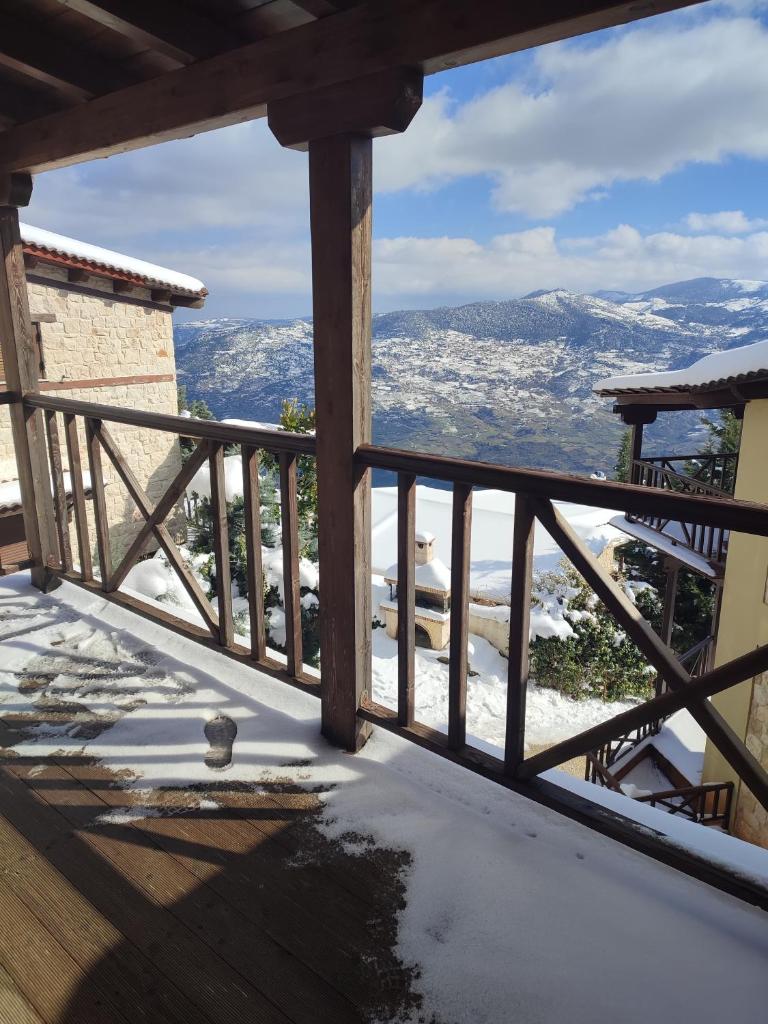 Evergreen Suites photo 1