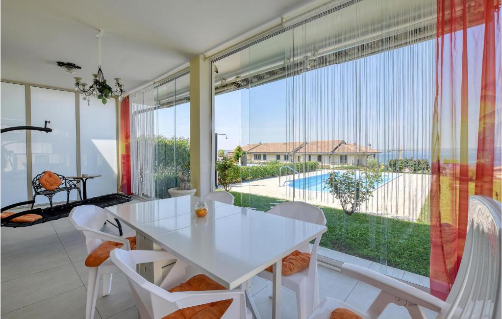 Beautiful Home In Lazise With 3 Bedrooms, Wifi And Outdoor Swimming Pool photo 3