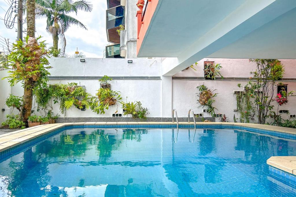 Casa com piscina e lazer completo no Guaruja SP photo 1
