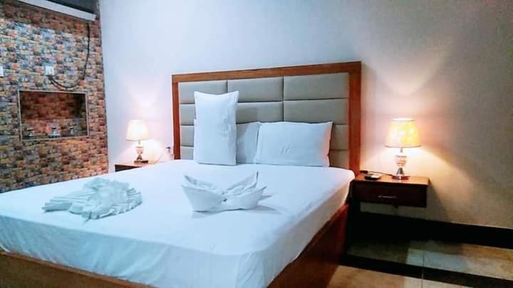 The King Hotel photo 3