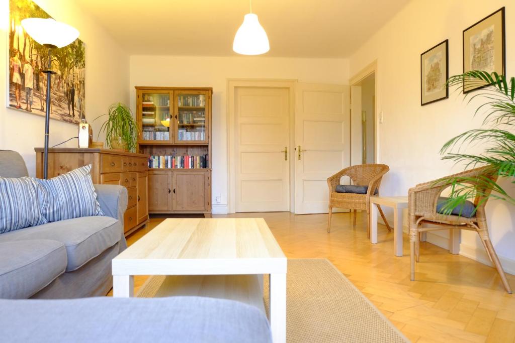 heidel-home 3Raum Wohnung - Tap to explore photos