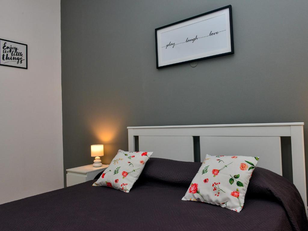 Amaryllis Apartments