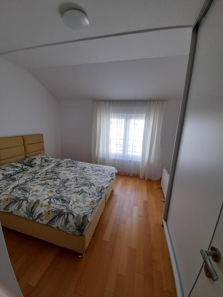 Apartman Lena photo 2