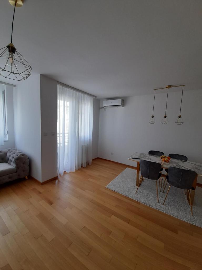 Apartman Lena photo 3