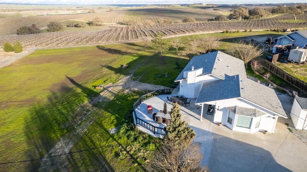 Vino View Farmhouse photo 2