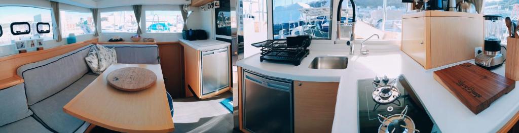 Croatia by Luxury Catamaran photo 1