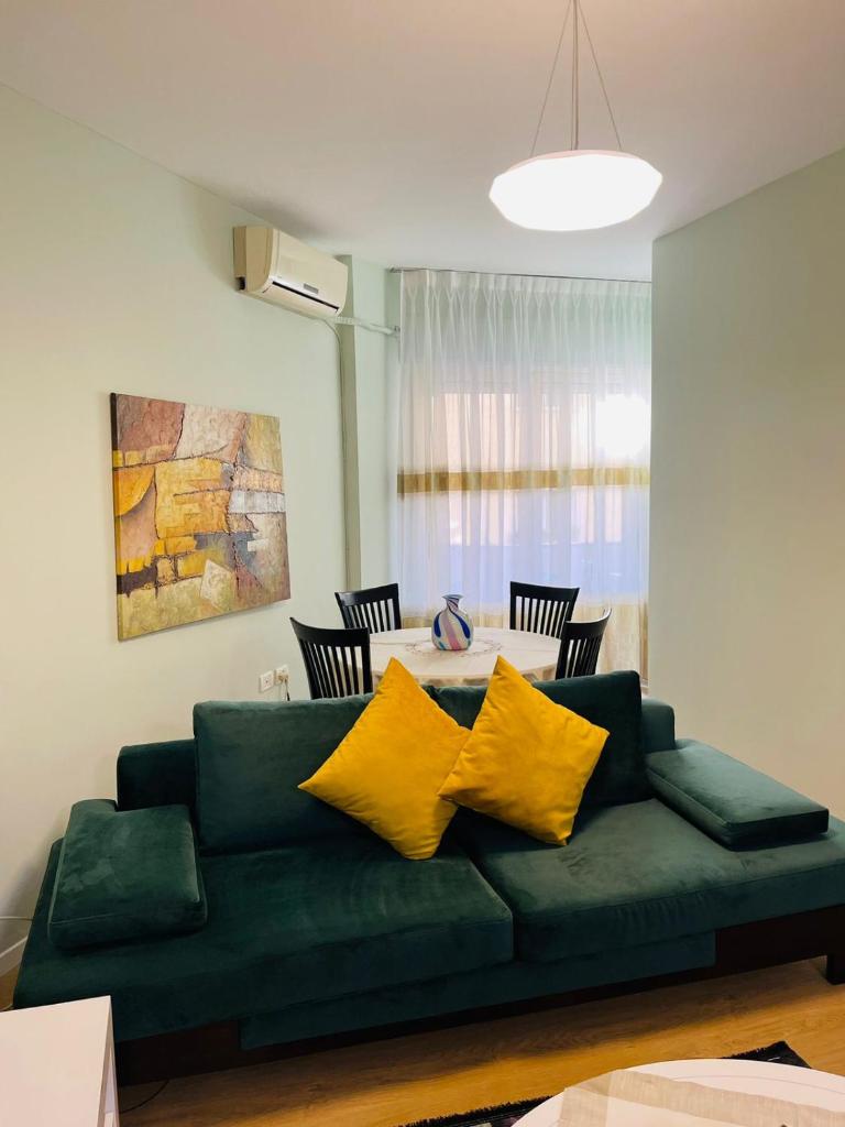 New Apartment in Center of Tirana photo 3