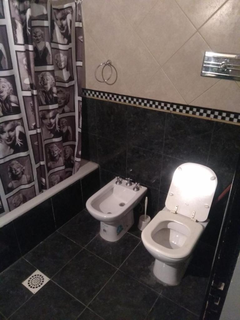 casa amplia, cómoda y céntrica para 5 personas photo 1