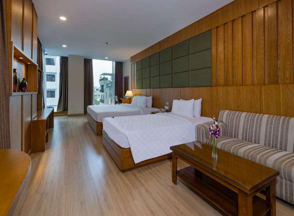 Khách sạn Edenstar Saigon