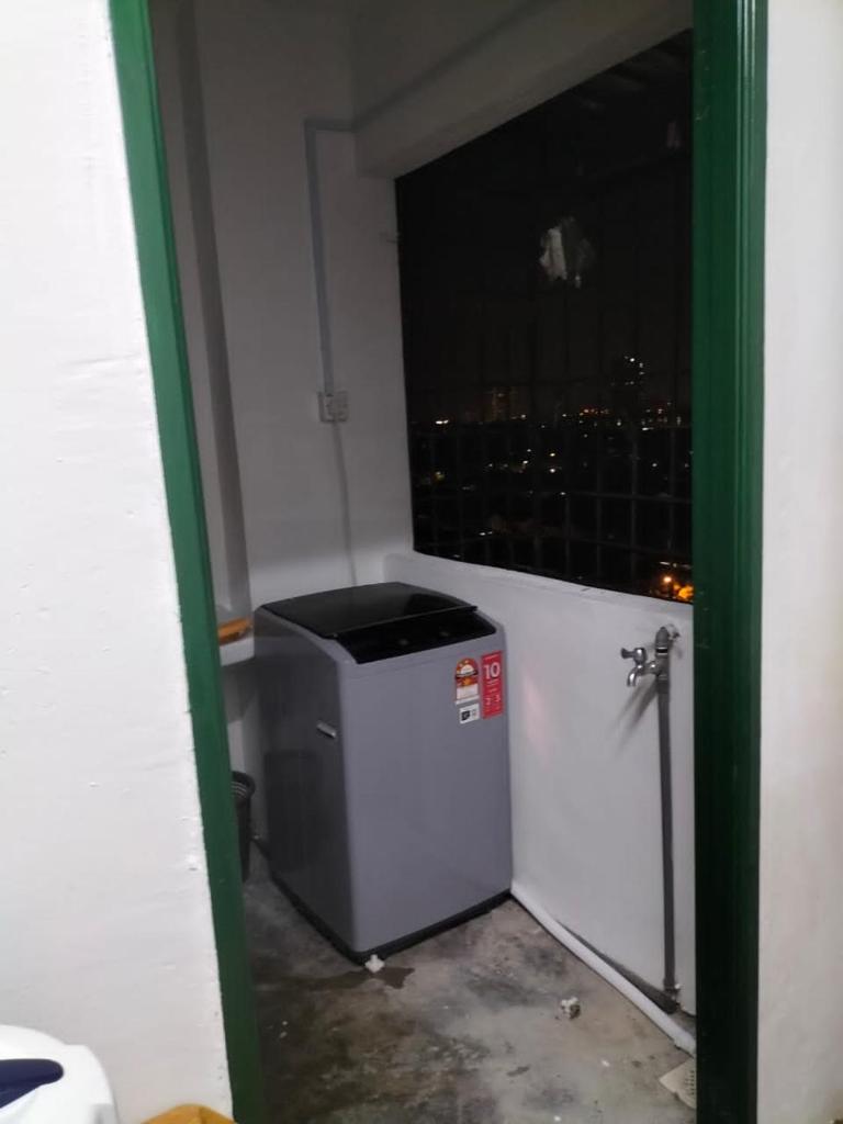 KHAIRUL HOMESTAY PANGSAPURI SUTERA SEBERANG JAYA photo 2