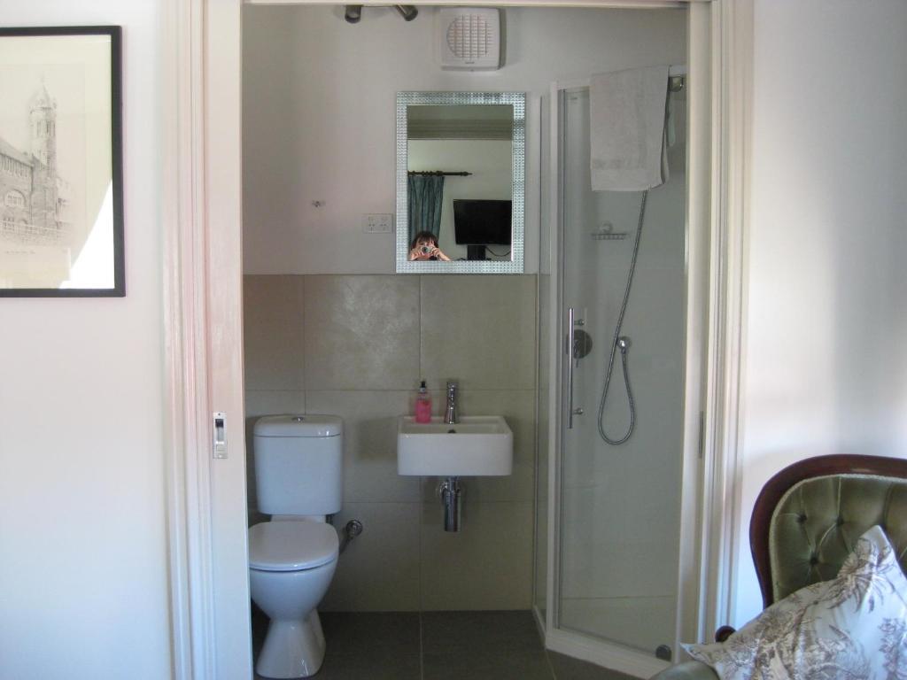 Three Chimneys Bed and Breakfast Boutique Guest House photo 4