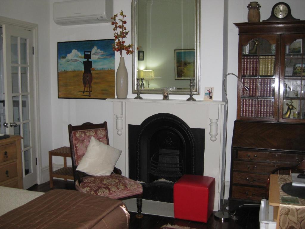 Three Chimneys Bed and Breakfast Boutique Guest House photo 2