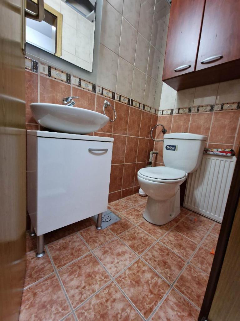Apartment photo 2