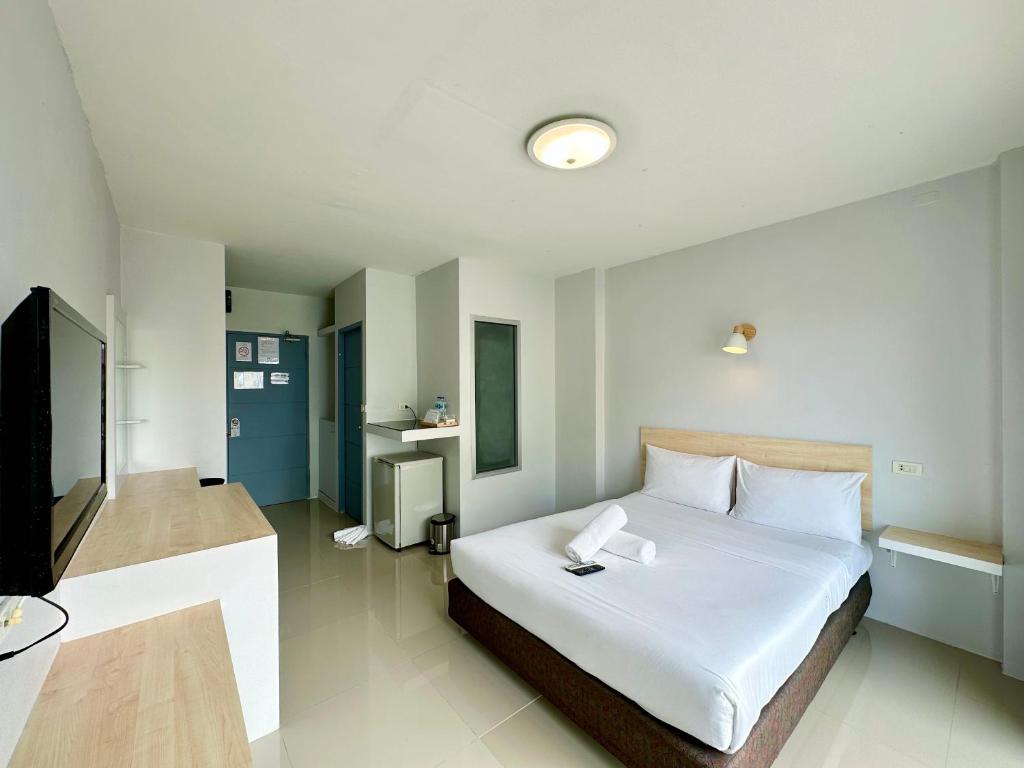 Sun Inn Room Type - Superior Queen Room