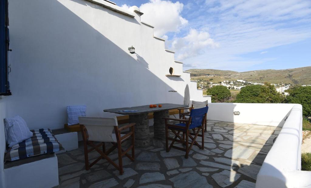 Lovely Studio Apartment For 2 Ppl In Tinos photo 3