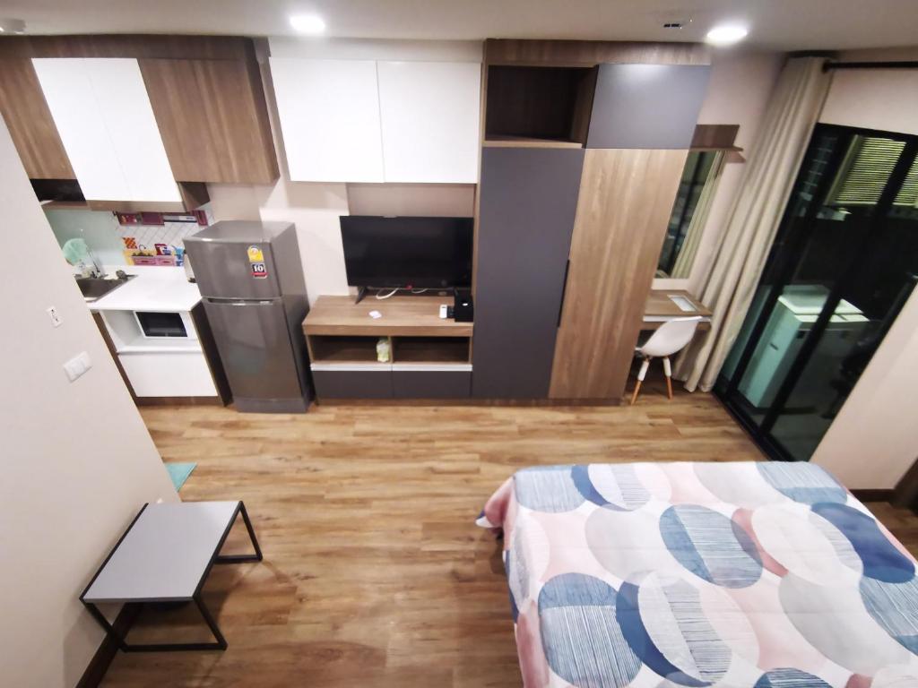 Suncity condo photo 2
