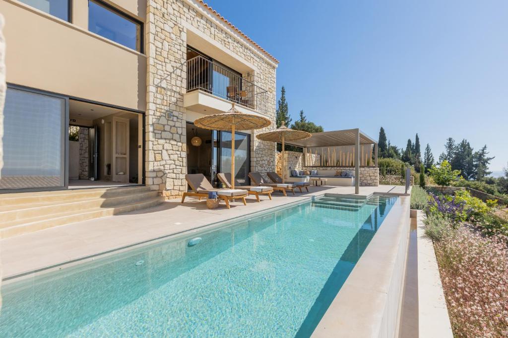 Apeiron Villas photo 1