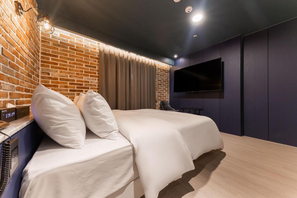 Brown Dot Hotel Seosan photo 2