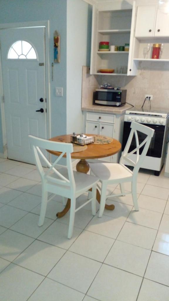 Lynn's Cozy Cottage photo 3