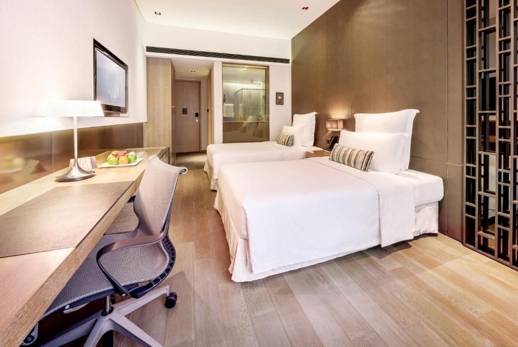 Nina Hotel Kowloon East photo 1