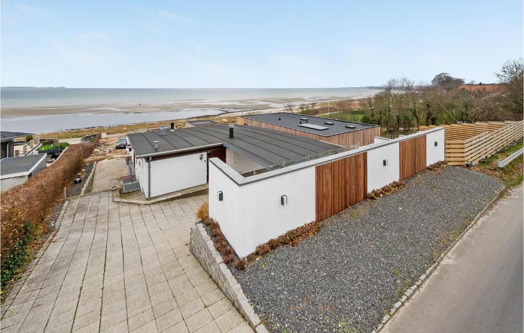 Amazing Home In Eg With 3 Bedrooms And Wifi photo 1