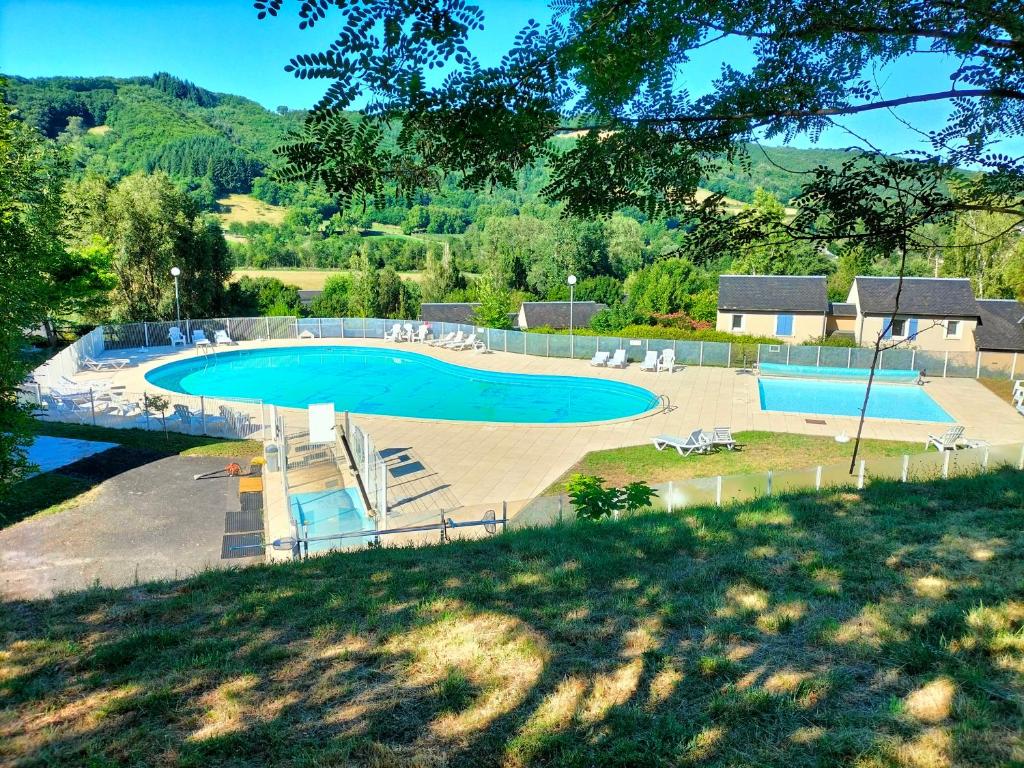 T2 avec piscine-Le family 67 photo 4