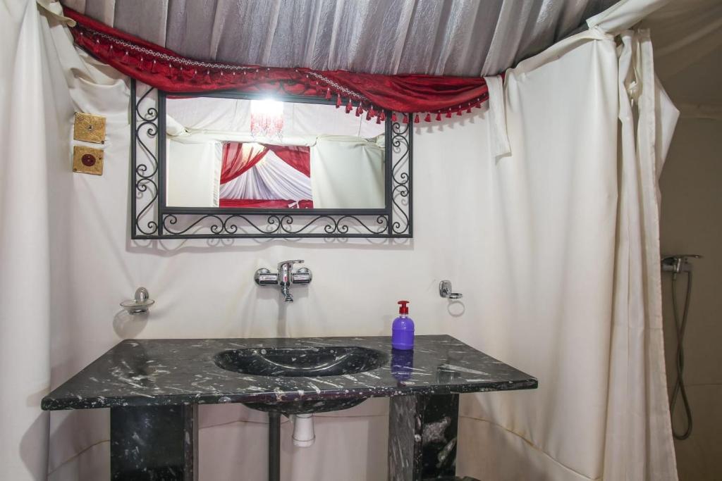 Borj Merzouga luxury camp photo 2