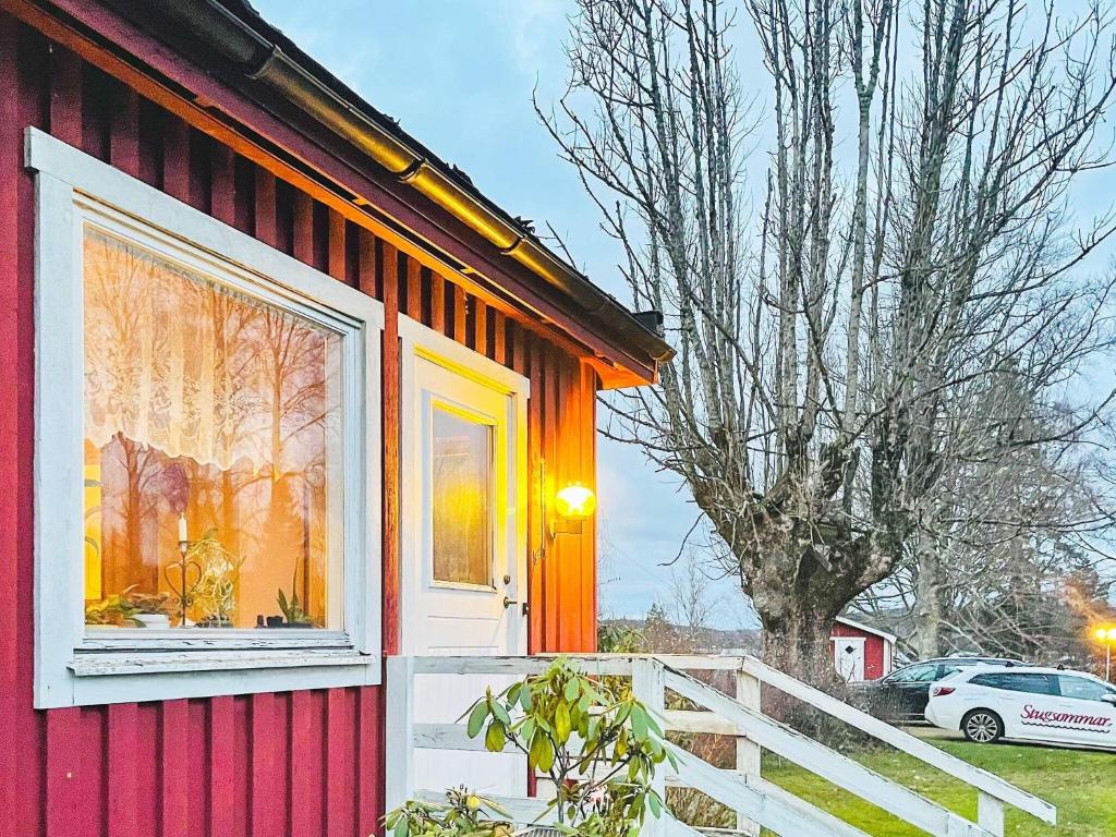 Holiday home ÅMÅL photo 3