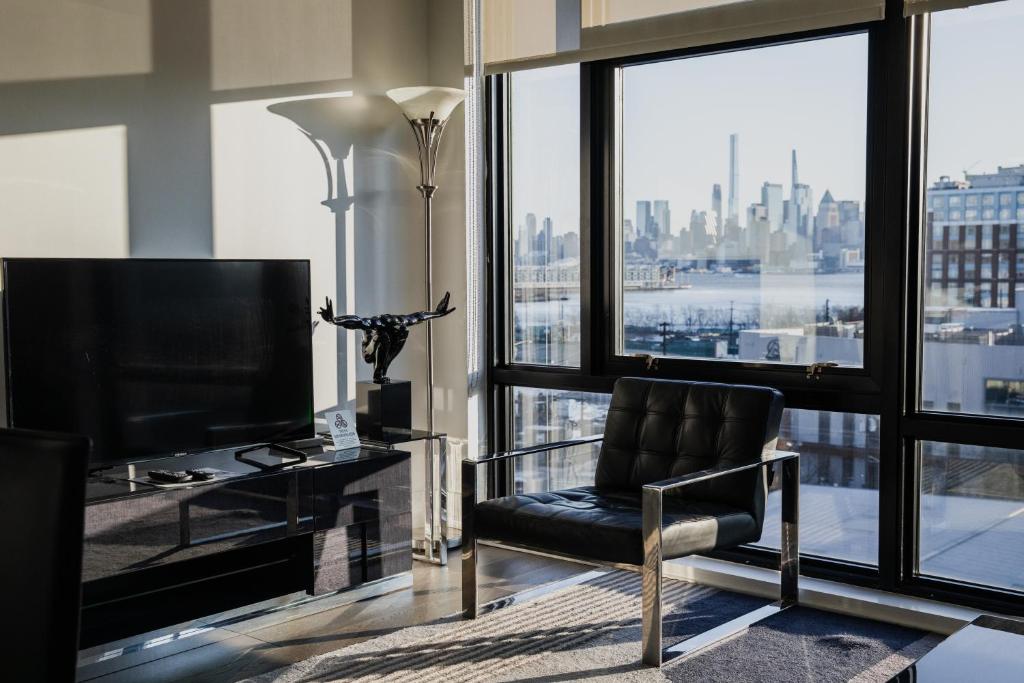 Dharma Home Suites Hoboken at Novia image