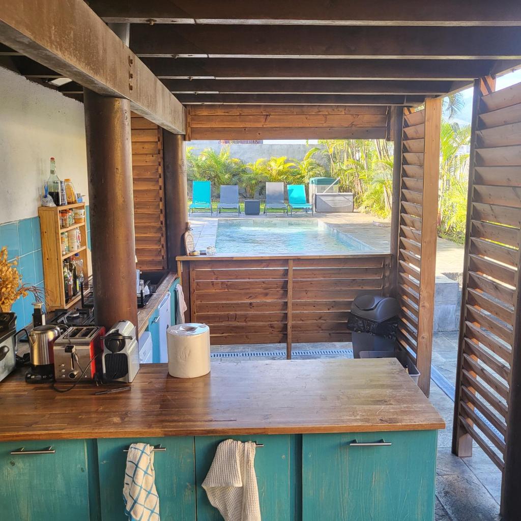 Rez-de-chaussée indépendant avec piscine photo 4