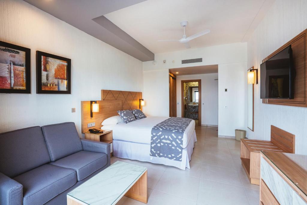 Hotel Riu Santa Fe - All Inclusive Room Type - 2 Bedroom Double Room Garden View
