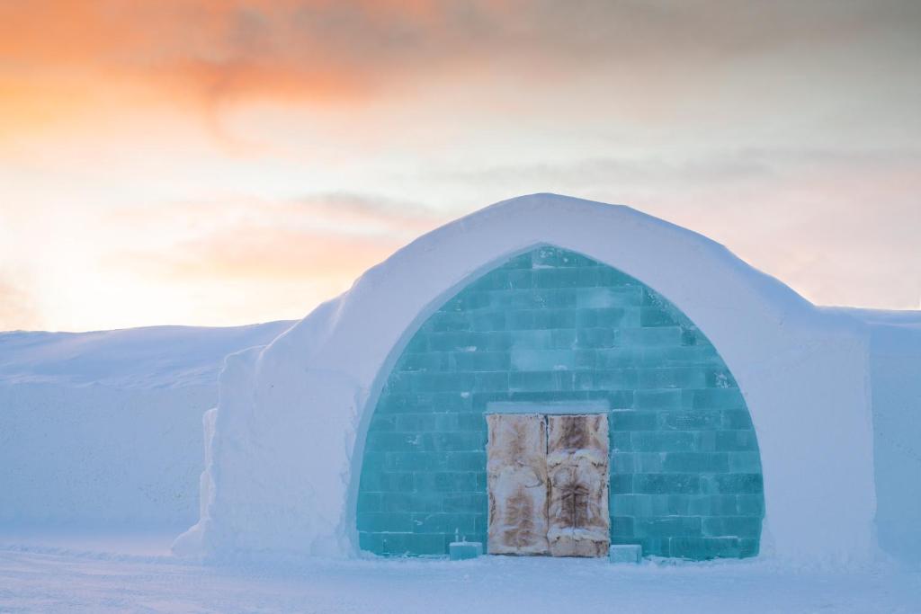 Icehotel photo 1