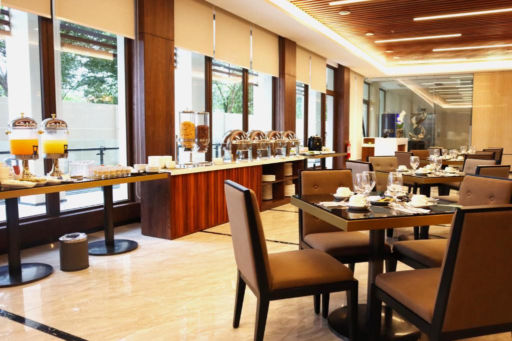 Hotel Casiana Tagaytay Managed by HII photo 2
