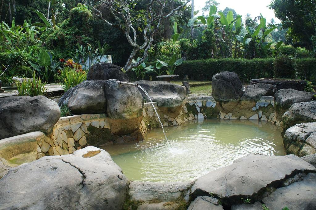Yeh Panes Hot Spring Resort photo 1