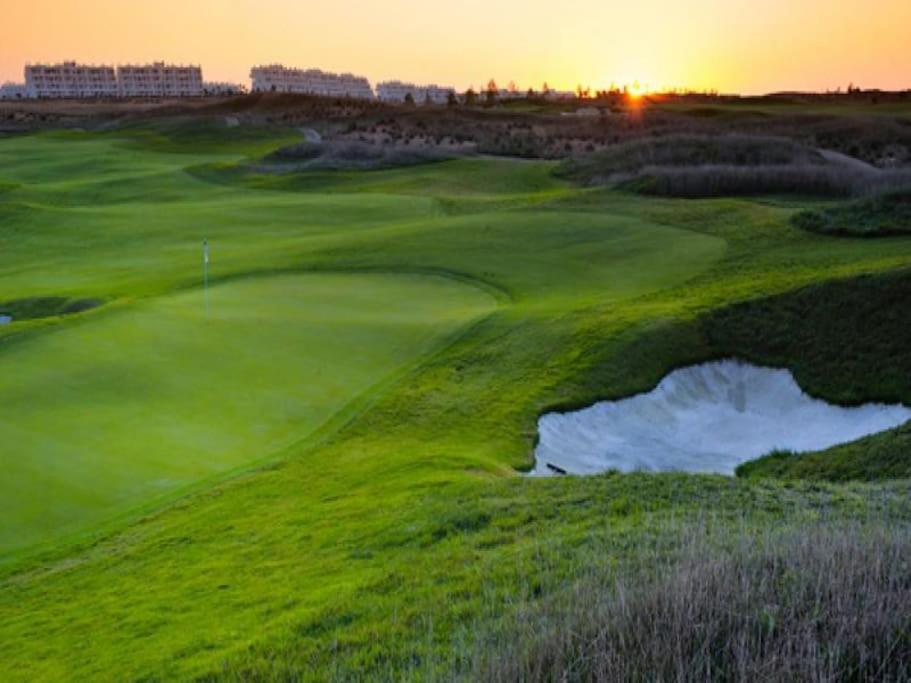 Precioso Ático en primera línea de Golf photo 3