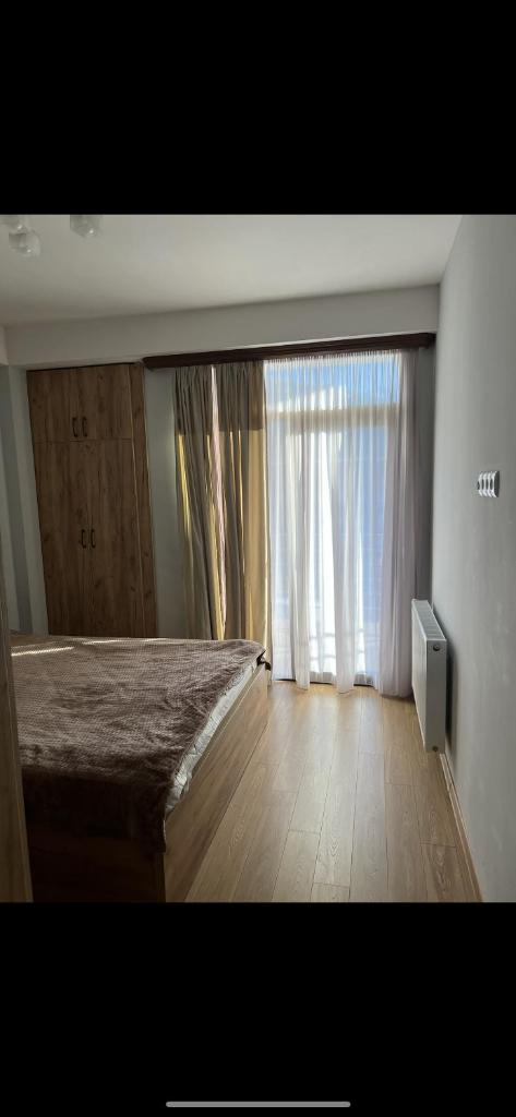 Nino's Sunny Apartment photo 4