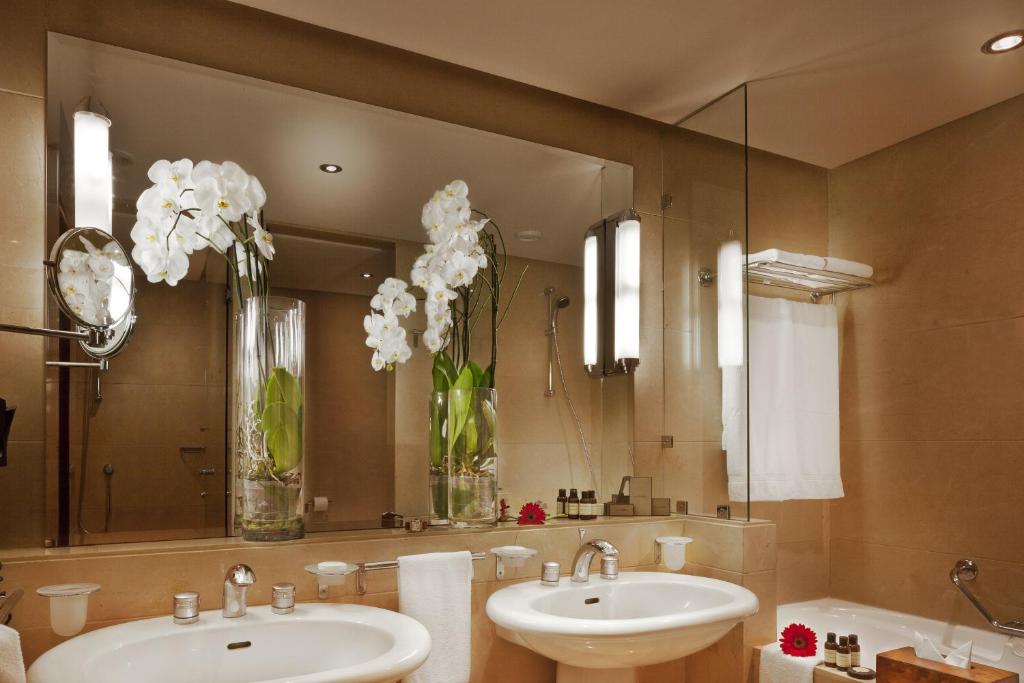 Двухместный (Улучшенный номер с 1 двуспальной кроватью), Le Diwan Rabat - MGallery by Sofitel