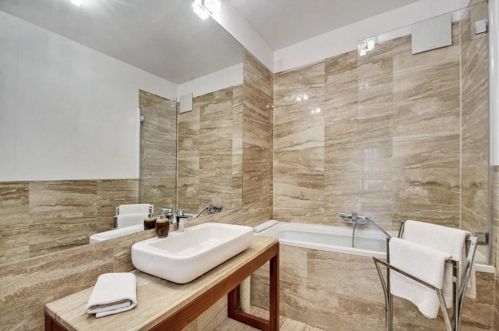 Апартаменты (Улучшенные апартаменты с террасой), Apartments Szafarnia