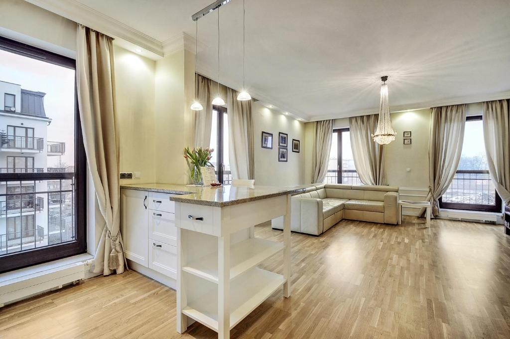 Апартаменты (Улучшенные апартаменты с террасой), Apartments Szafarnia