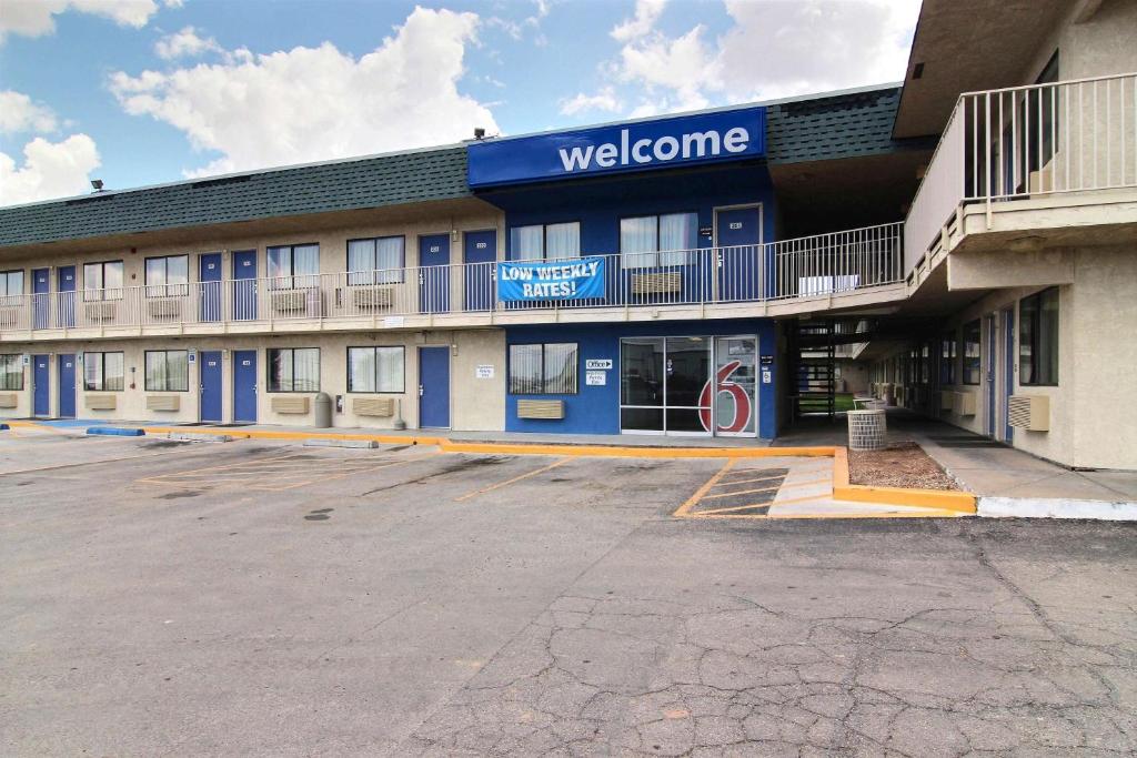 Motel 6-Fort Stockton, TX photo 1