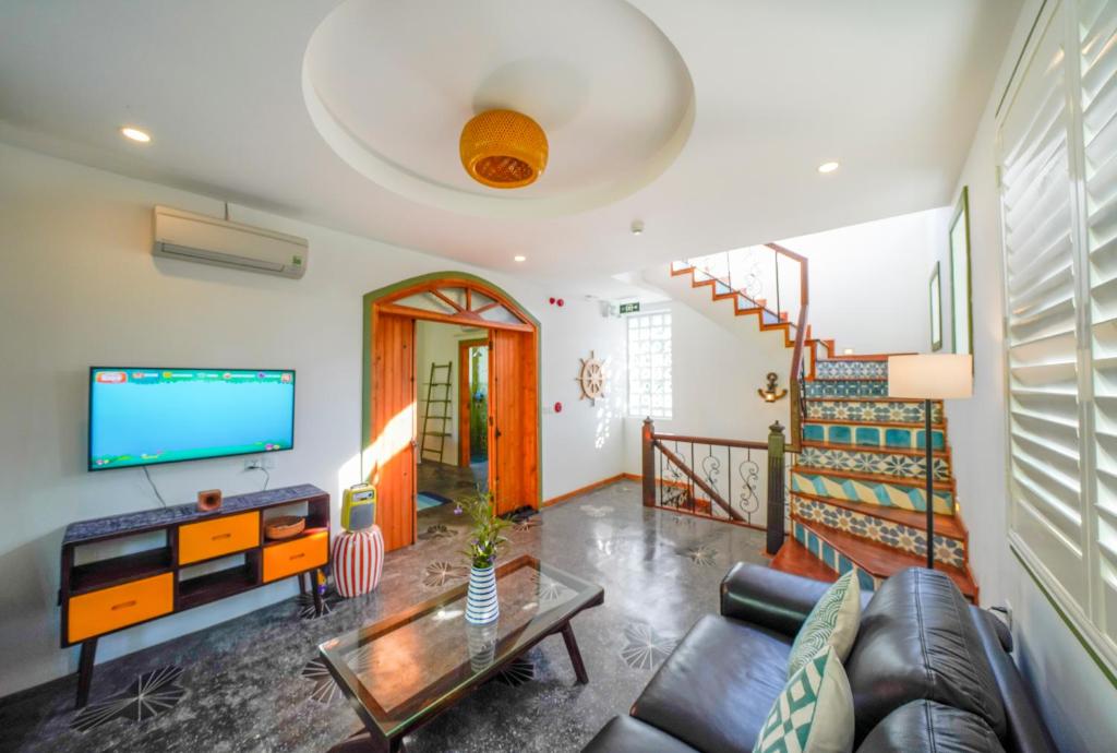 Oceanview Salt -3 Bedroom Villa An Bang Beach in Hoi An photo 4