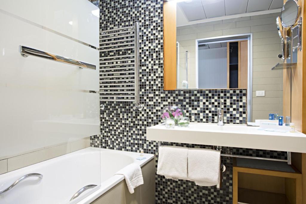Novotel Roma Eur Room Type - Classic Room with Balcony