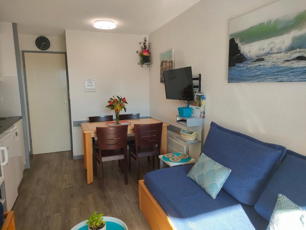 REF 050 - Appartement pour quatre personnes avec terrasse proche plage port Crouesty ARZON photo 1